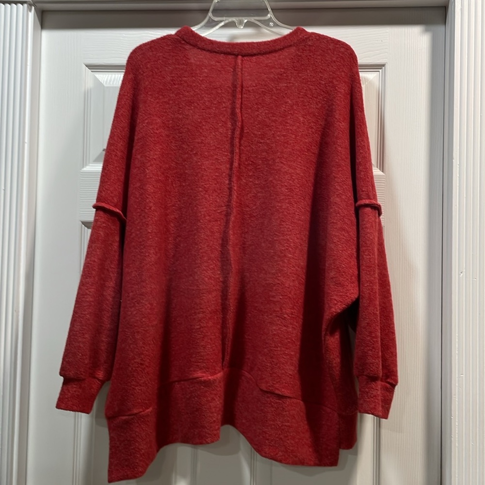 Super Soft Oversized Lightweight Sweater - image 2